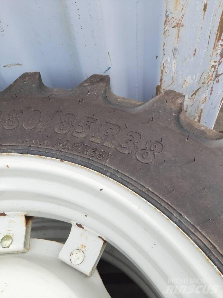 BKT 380/85R34 Other tractor accessories