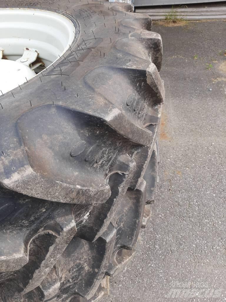 BKT 380/85R34 Other tractor accessories