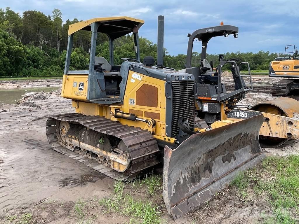 DEERE 450J LGP Crawler dozers