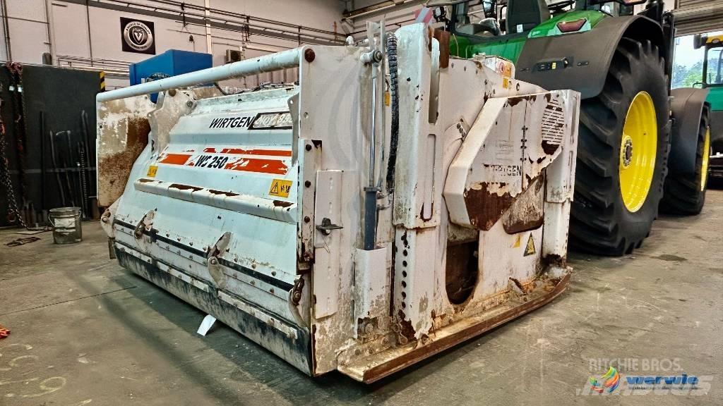 Wirtgen WS 250 Asphalt recycling