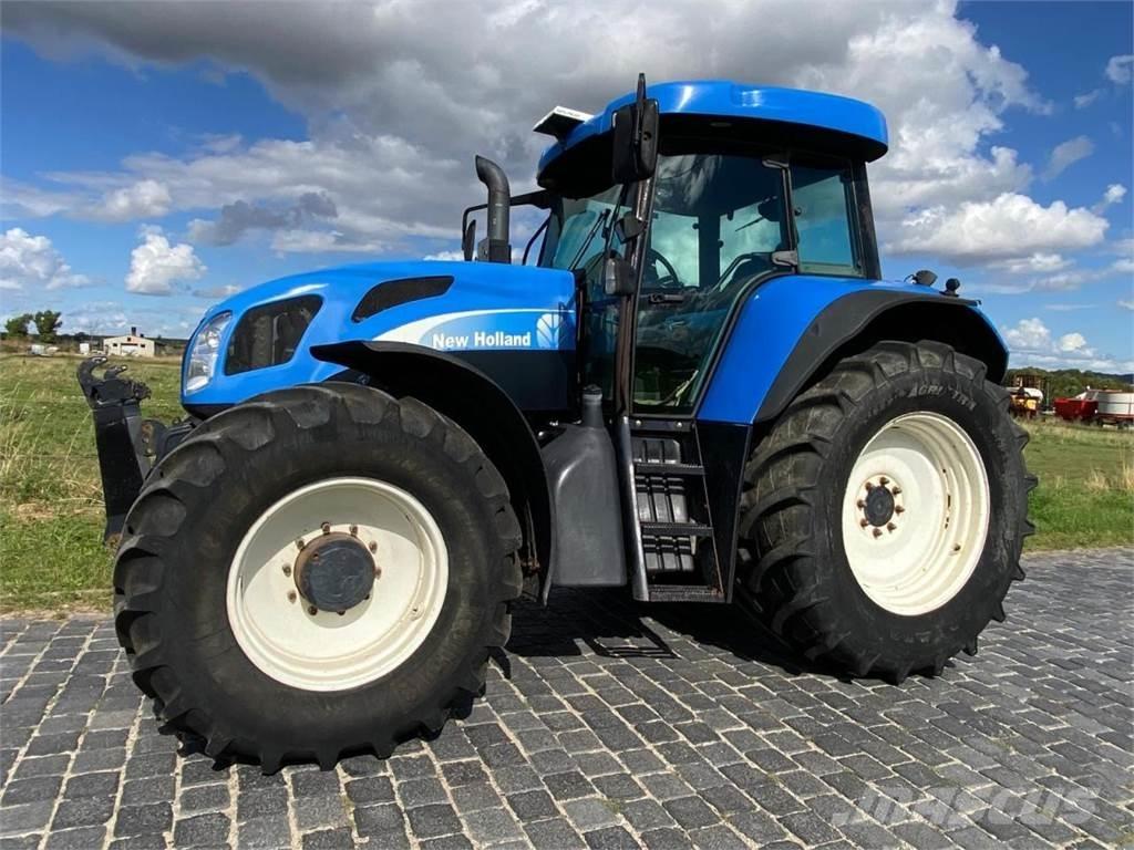 New Holland T 7055 Tractors