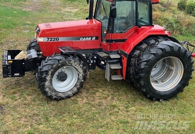 Case IH 7220 Magnum Tractors