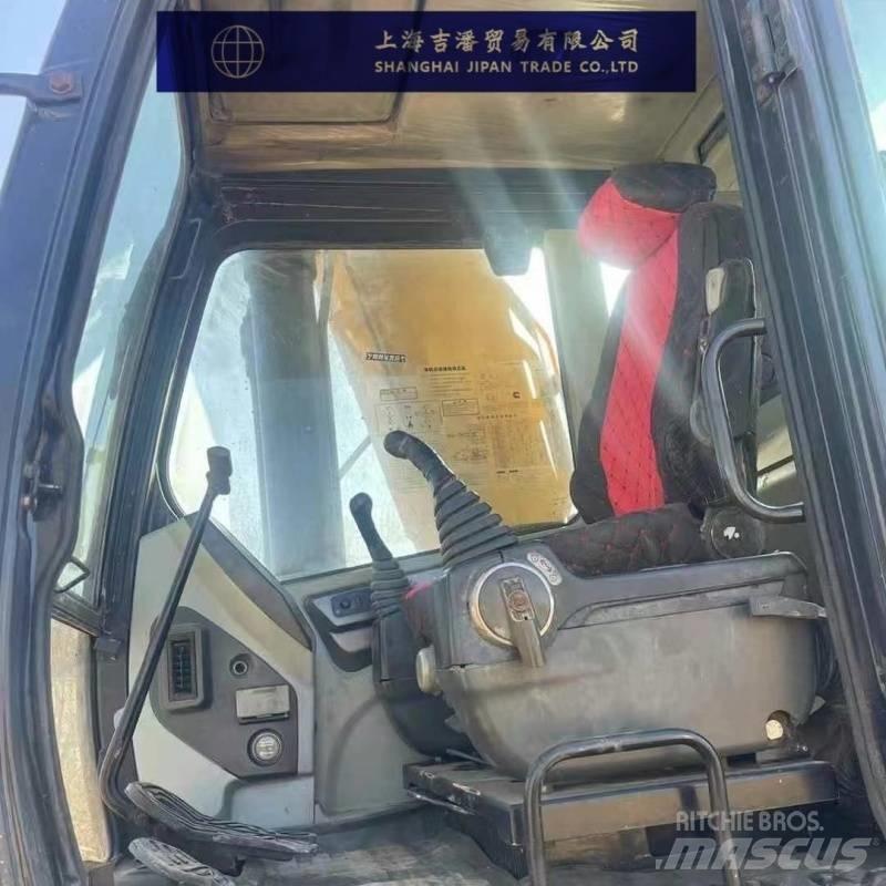 Hyundai 305L Crawler excavators
