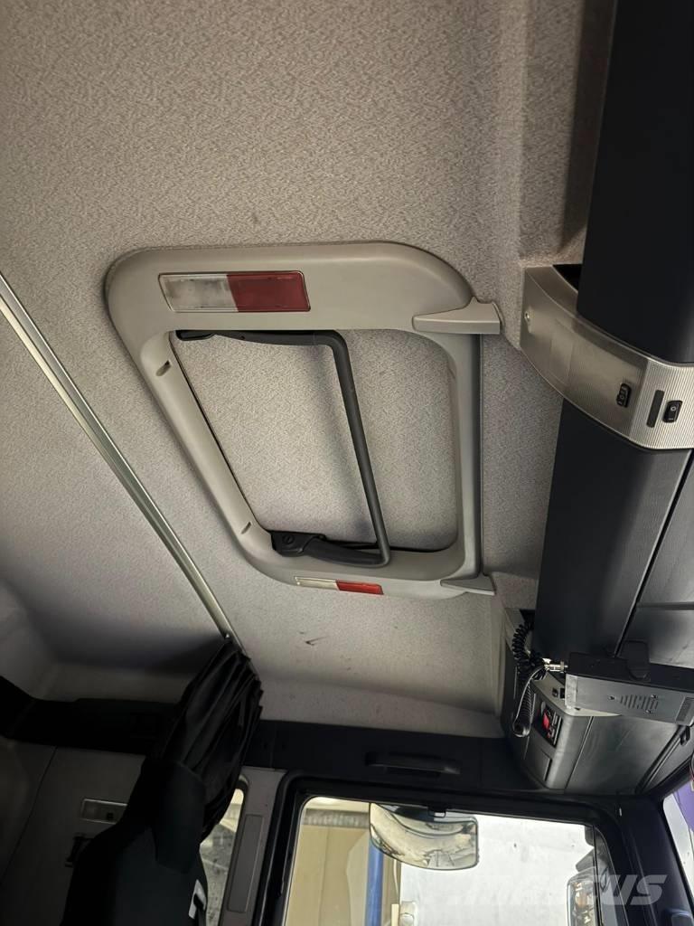 MAN TGX 35.540 Hook lift trucks