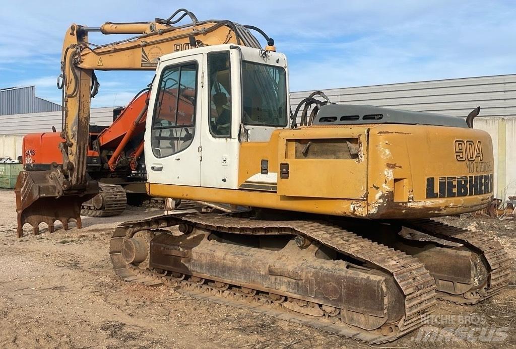 Liebherr 904 Crawler excavators