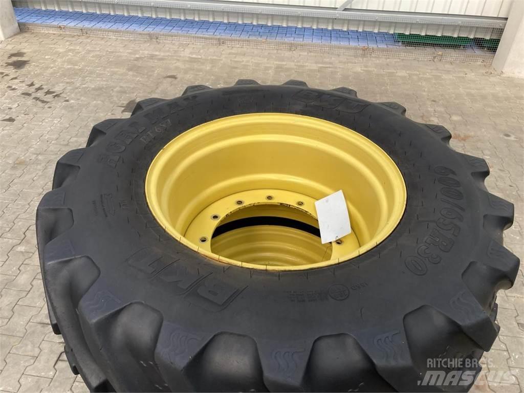 BKT 600/65R30 Tyres, wheels and rims