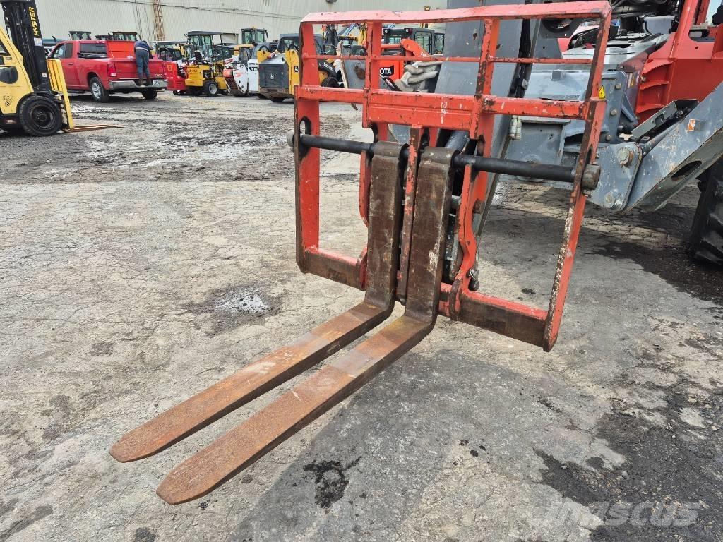 SkyJack SJ 1056 TH Telescopic handlers