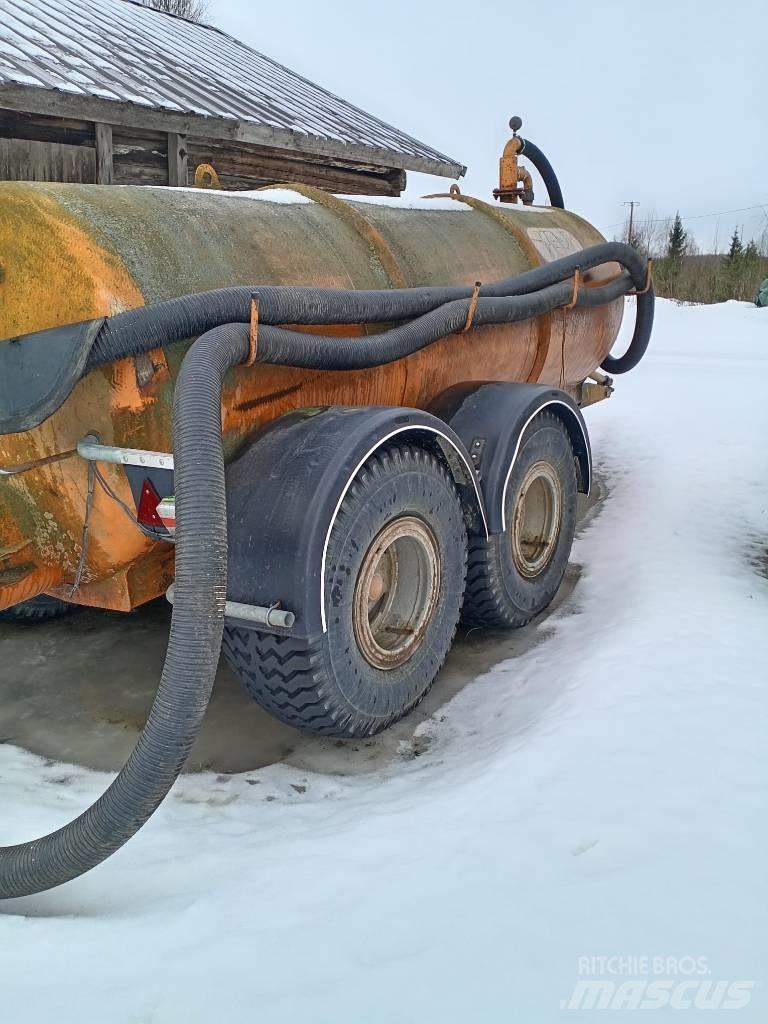 Vepi 6100L Slurry tankers