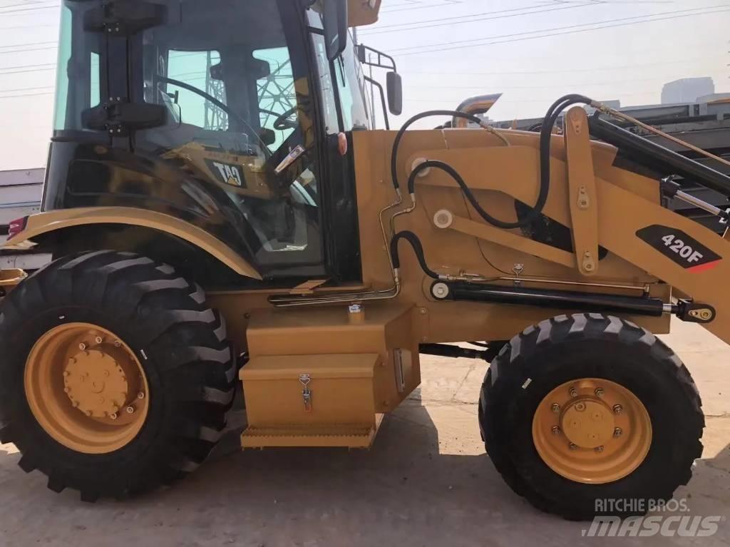 CAT 420 F Backhoe
