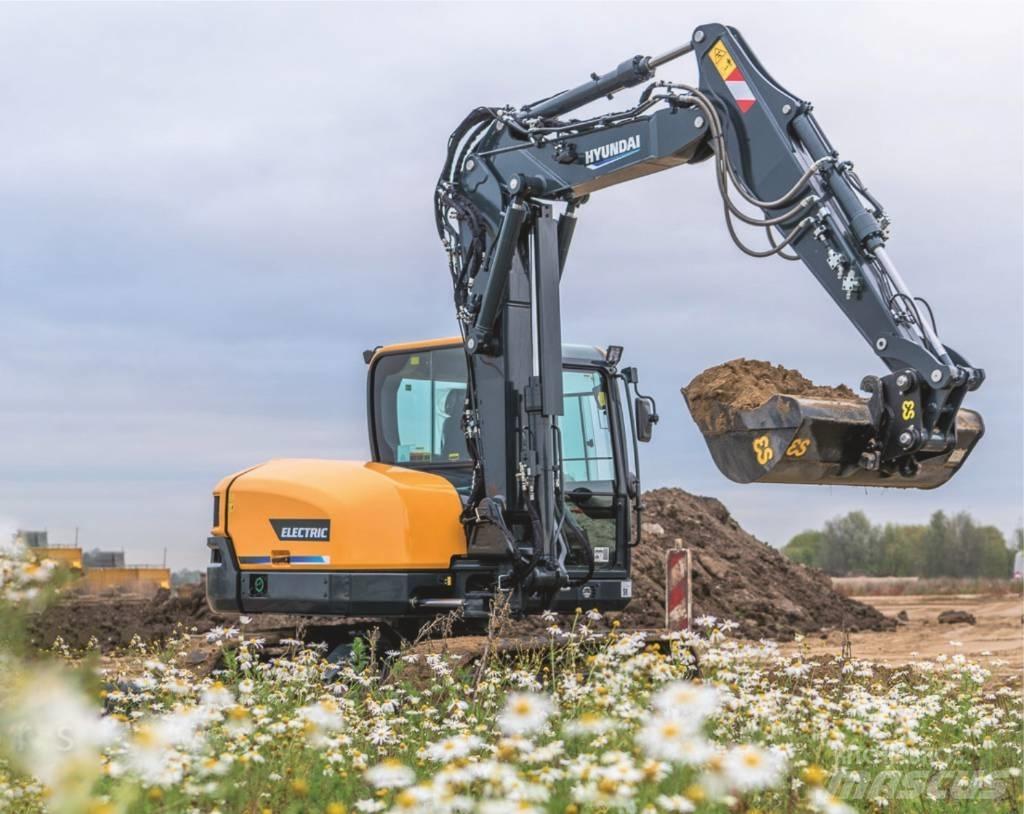 Hyundai HX85A 100% EL Mini excavators  7t - 12t