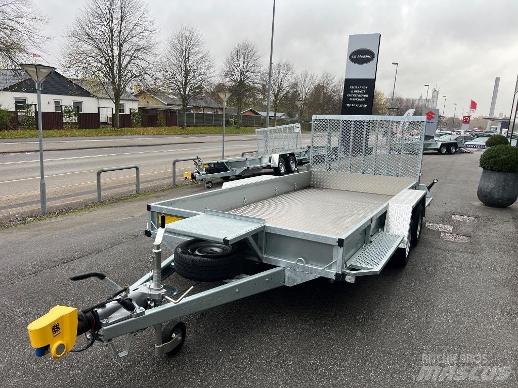 Variant 3518 m4 Car carrier