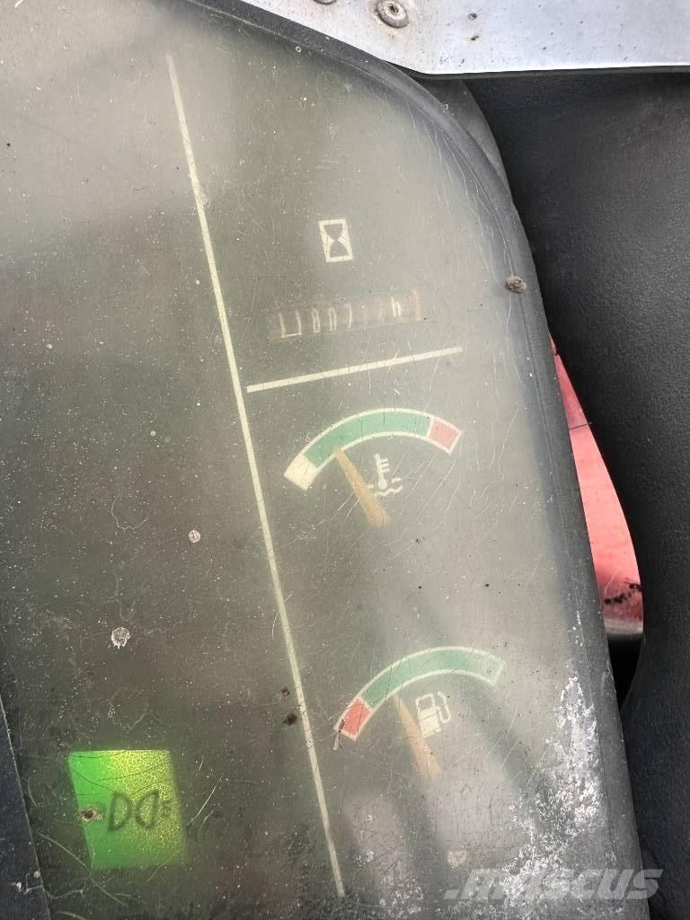 Komatsu PC 75 Mini excavators  7t - 12t