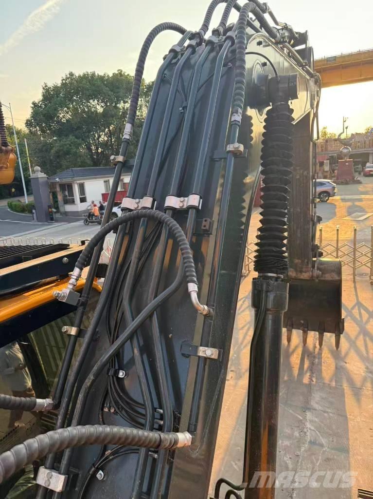 Hyundai 305lc-9t Mini excavators  7t - 12t