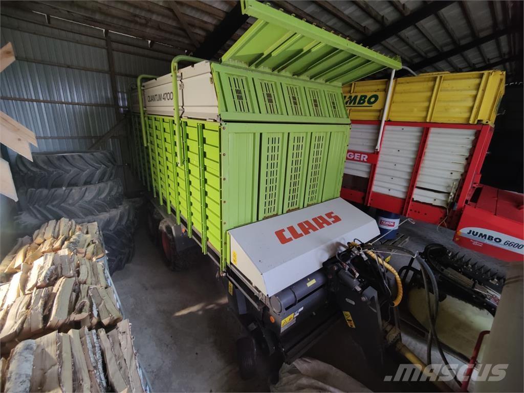 CLAAS Quantum 4700 Self-loading trailers