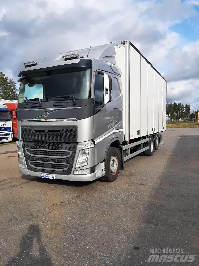 Volvo FH 13 Temperature controlled trucks