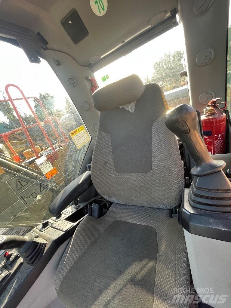 Volvo EW 160 E Wheeled excavators