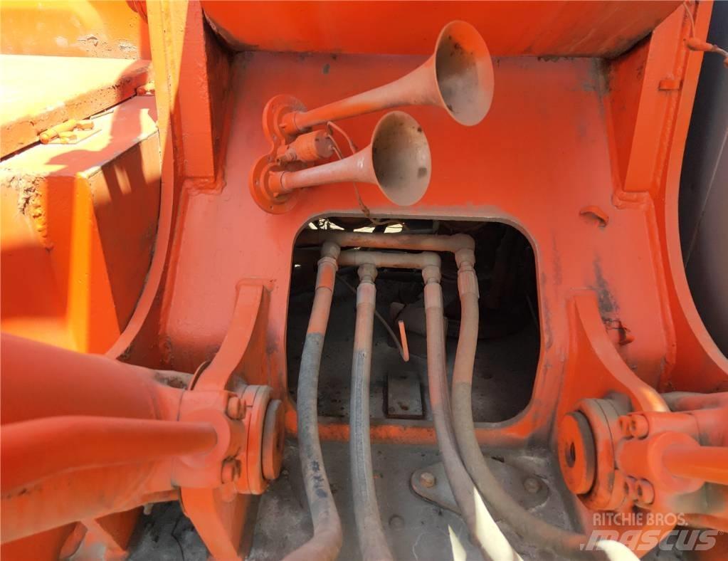 Hitachi EX 100 W D Wheeled excavators