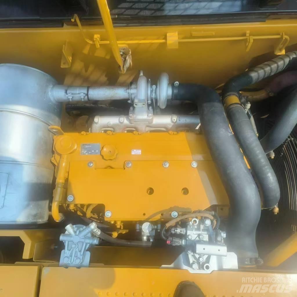 CAT 320D2 Crawler excavators
