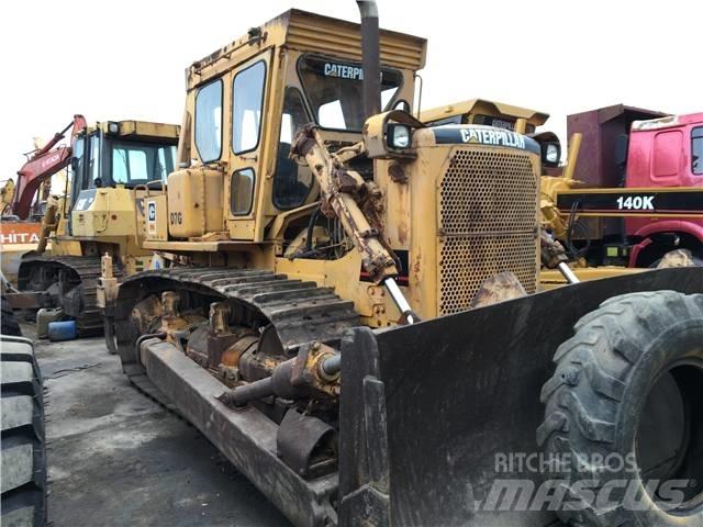 CAT D7G2 Crawler dozers