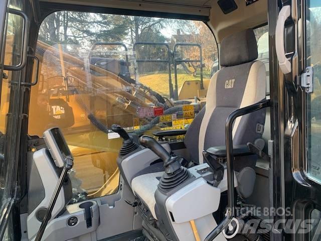 CAT 330 F LN Crawler excavators