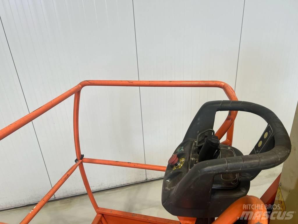 JLG Toucan 8E Articulated boom lifts