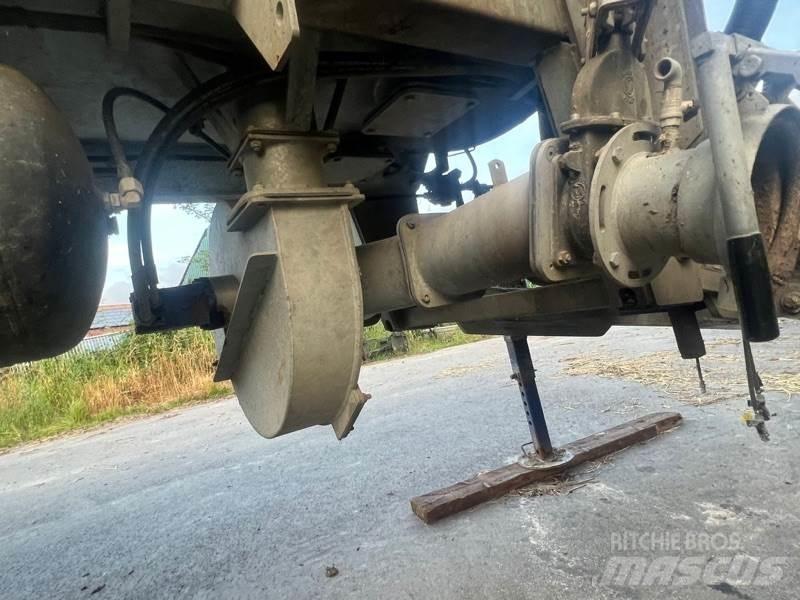 BSA VTW140L Manure spreaders