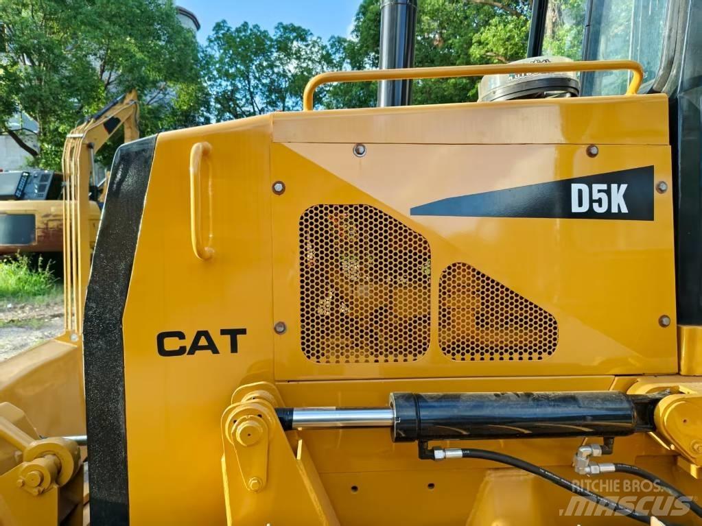 CAT D 5 K Crawler dozers