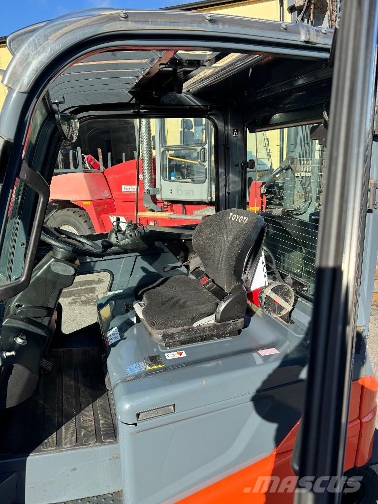 Toyota 8FBMKT25 Electric forklift trucks