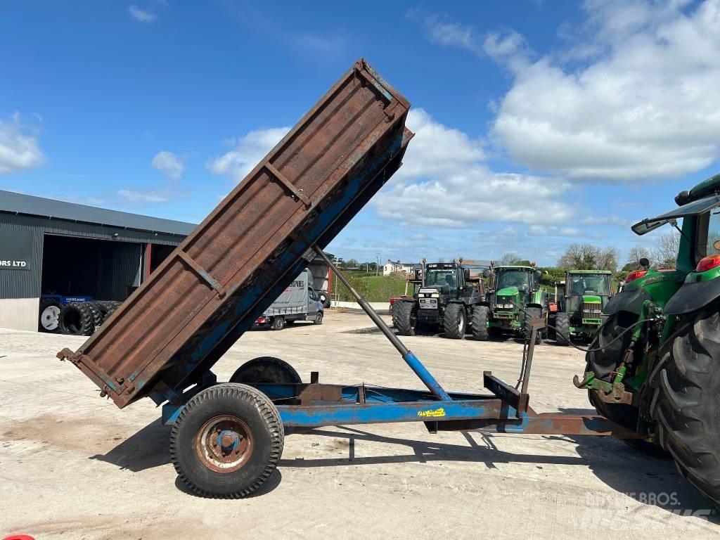  Donnelly 6 Tonne Tipper trucks