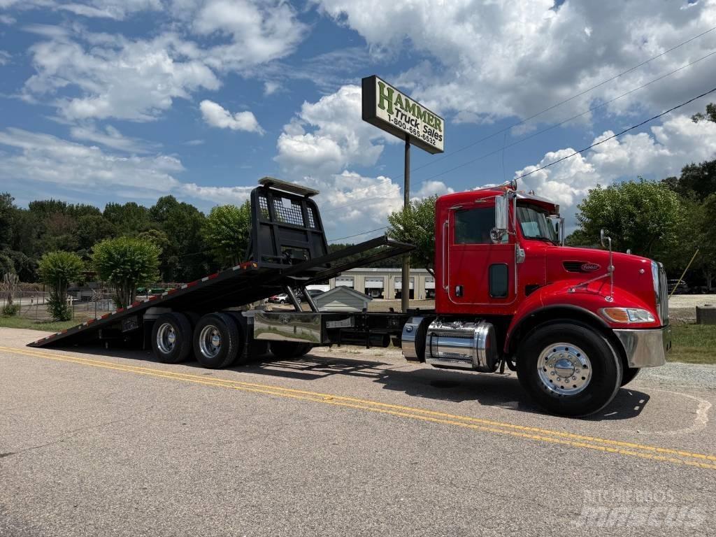Peterbilt 348 Recovery vehicles