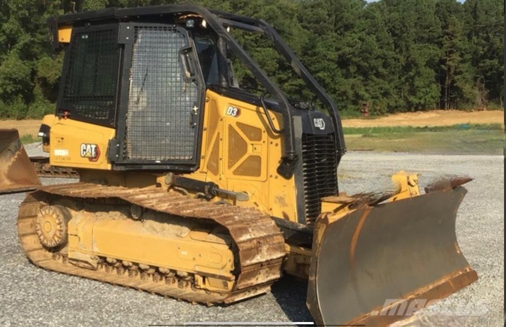 CAT D 3 Crawler dozers
