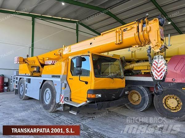 Liebherr LTM 1030-2 All terrain cranes