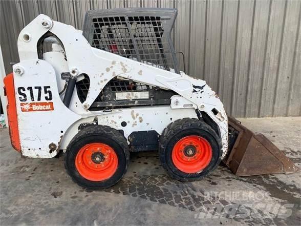 Bobcat S175 Skid steer loaders