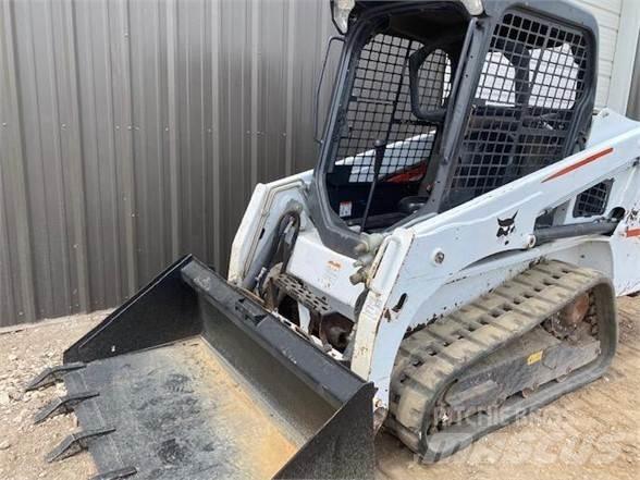 Bobcat T450 Skid steer loaders