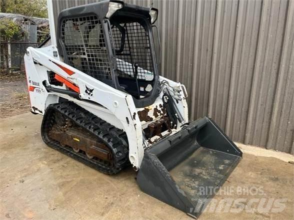 Bobcat T450 Skid steer loaders