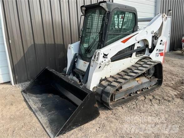 Bobcat T740 Skid steer loaders