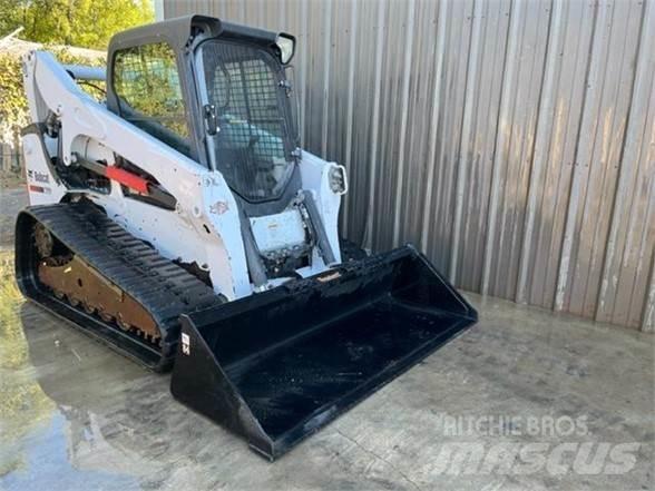 Bobcat T750 Skid steer loaders