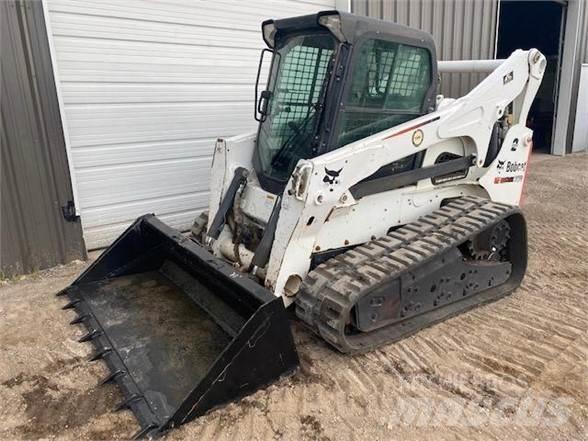 Bobcat T870 Skid steer loaders