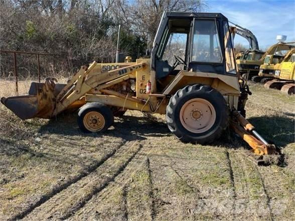 CASE 580C Backhoe