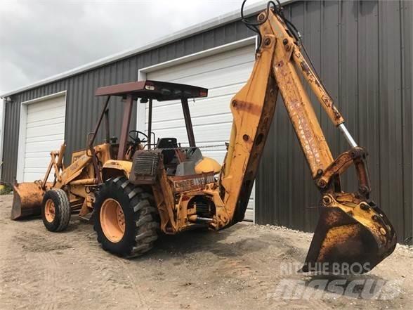 CASE 580K Backhoe