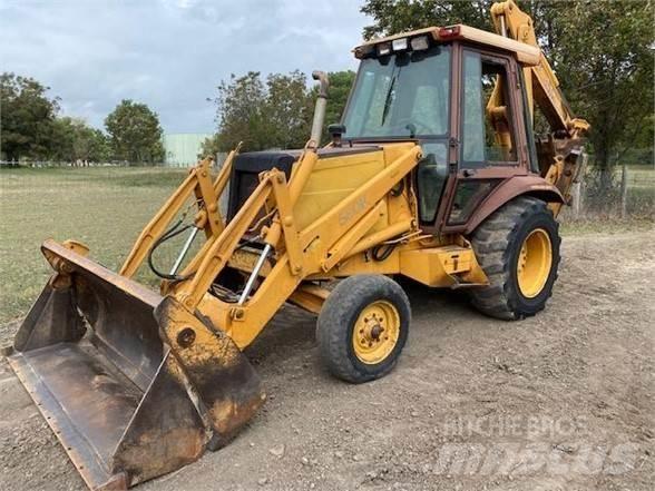 CASE 580K Backhoe