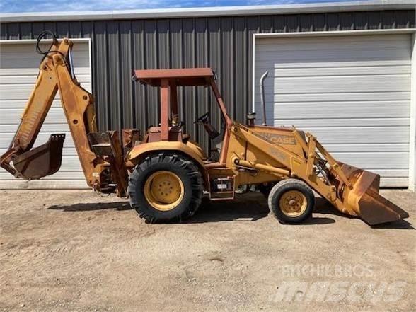 CASE 580K Backhoe