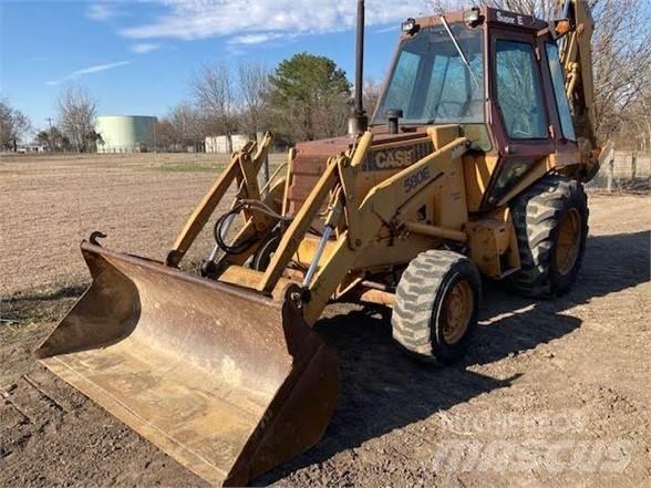 CASE 580SE Backhoe