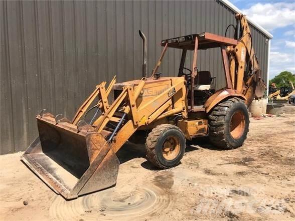 CASE 590 Backhoe