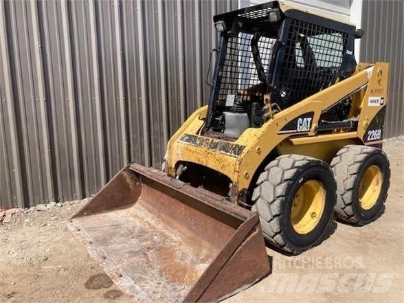 CAT 226B Skid steer loaders