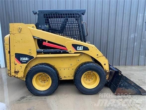 CAT 236B2 Skid steer loaders