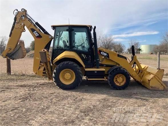 CAT 420F2 Backhoe