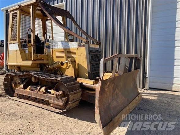 CAT D3C Crawler dozers