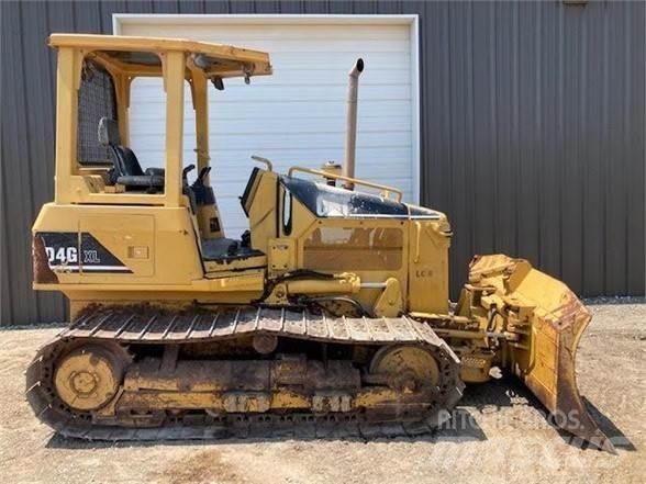 CAT D4G Crawler dozers