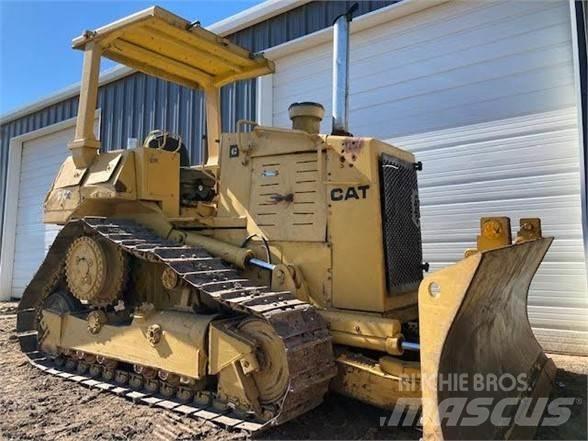 CAT D4H Crawler dozers